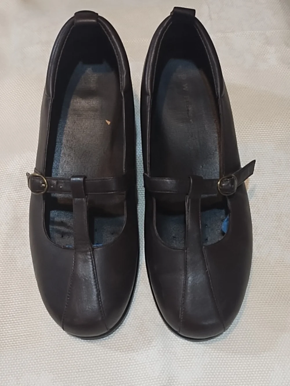 Women's Black T‑Strap Mary Jane Flats Leather 7.5 W Slip Resistant Orthopedic.
